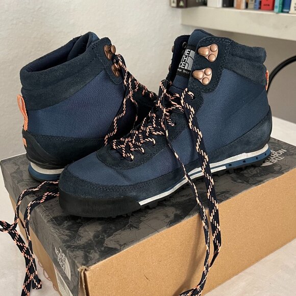 The North Face Shoes - North Face Women's Waterproof Back to Berkeley II Boots Navy size 8.5